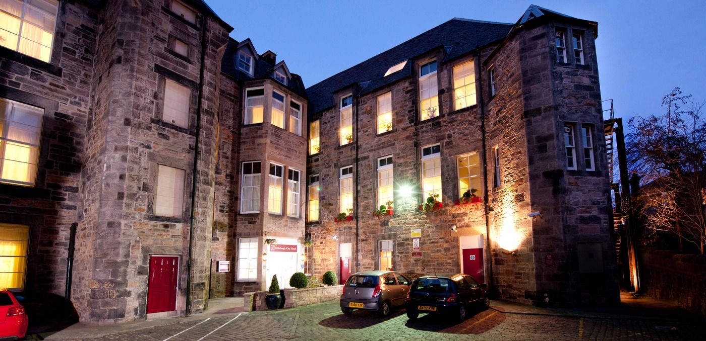 Edinburgh hotel reservations