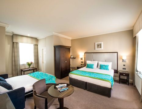 cheap Edinburgh hotel room